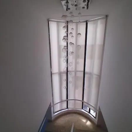 Duplex 803 Edificio Marina Del Rey, Laguito